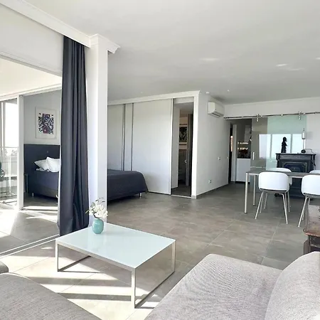 Excelsior I Sea View شقة