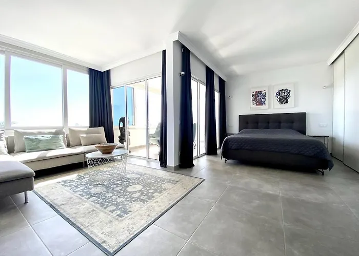 Excelsior I Sea View