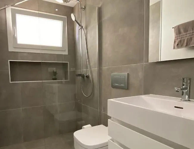 شقة Excelsior I Sea View *